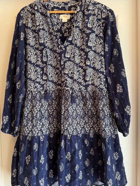 Maeve by Anthropologie Dresses & Skirts - Maeve Tunic Dress Womens Medium Navy Blue Floral Paisley Tiered Tassel V-Neck